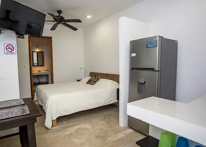 Aparthotel Azula Maya *